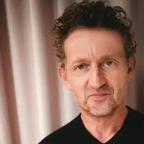 Alex Winter - Voce originale di Bill Conradt