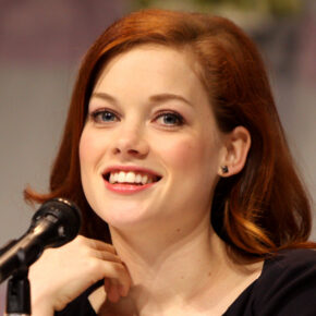 Jane Levy - Voce originale di Eva Gardiner