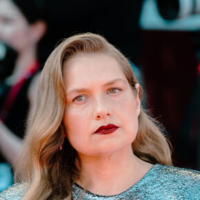 Merritt Wever - Voce originale di Andie Bender